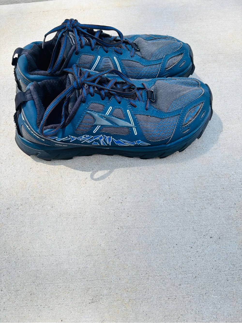 Altra Lone Peak 3.5 Men's Blue and Gray Trail Running Shoes size 10 - Picture 6 of 8